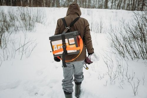 Рыболовный ящик Кемпинг Ворлд (Camping World)  "Друг-2" 20 л цвет черный